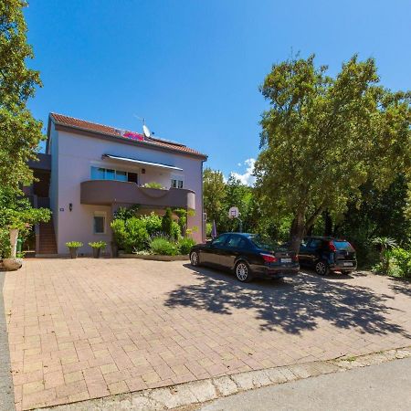 Apartments Alin Dramalj Kültér fotó