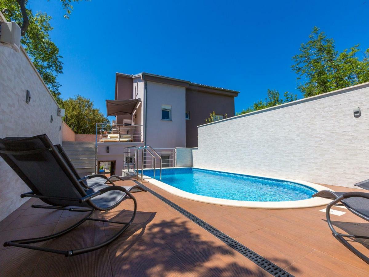 Apartments Alin Dramalj Kültér fotó