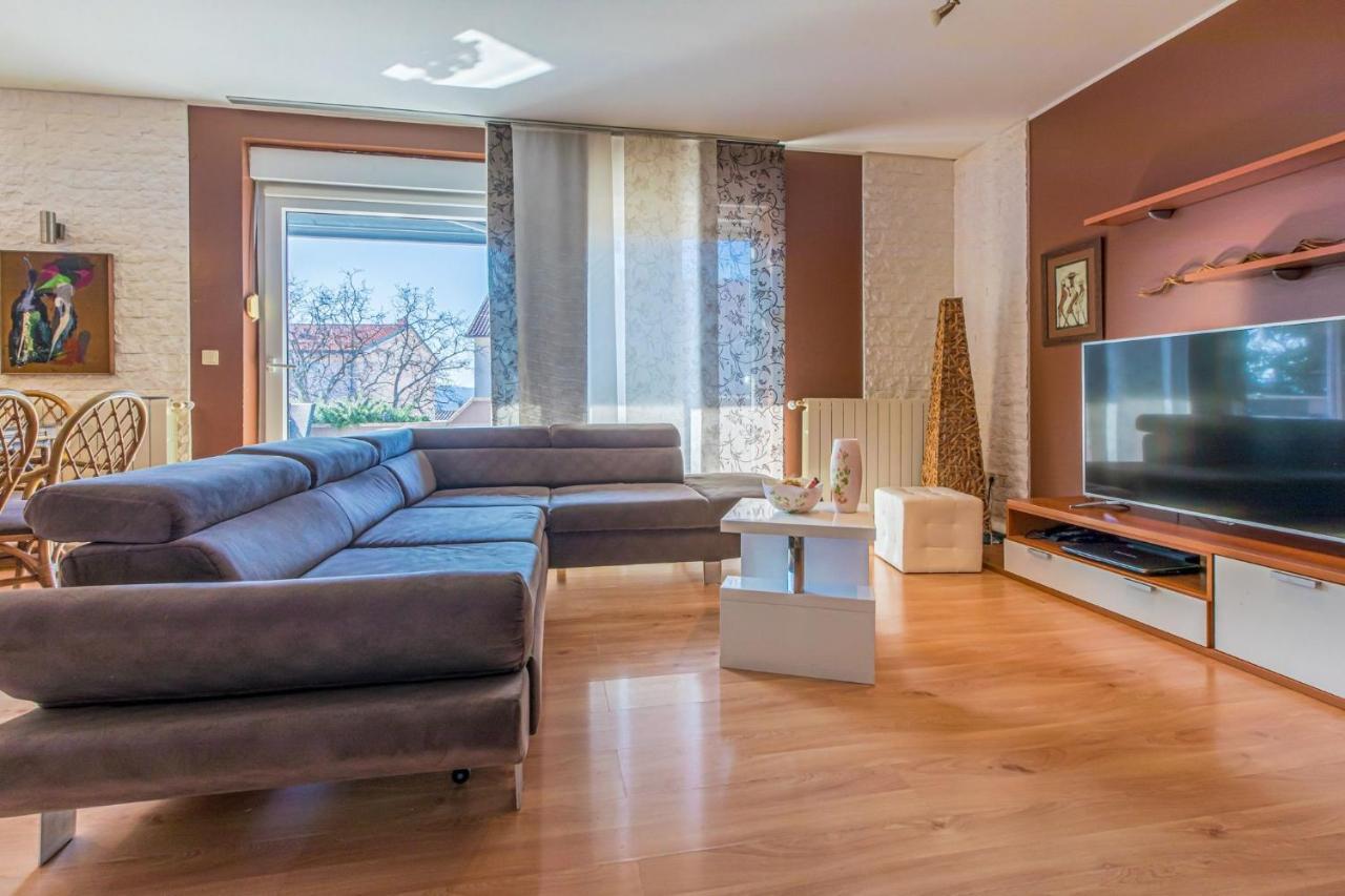 Apartments Alin Dramalj Kültér fotó