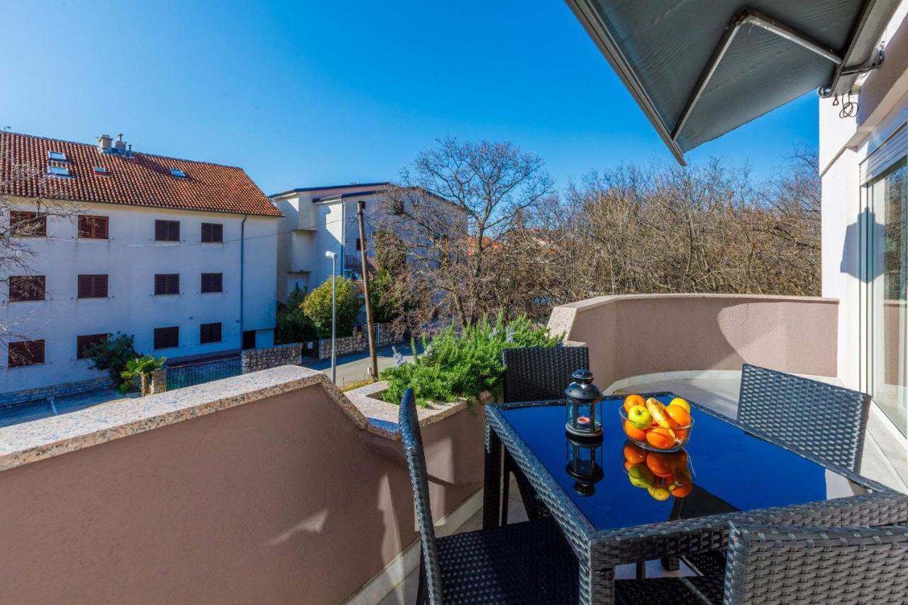 Apartments Alin Dramalj Kültér fotó